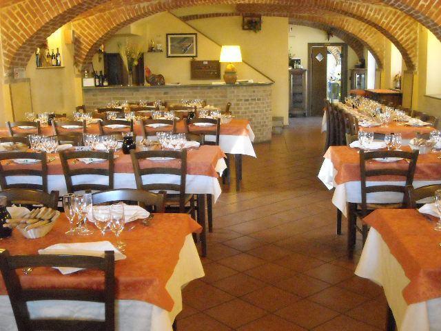 Agriturismo Cascina Del Peso 莱尼 外观 照片