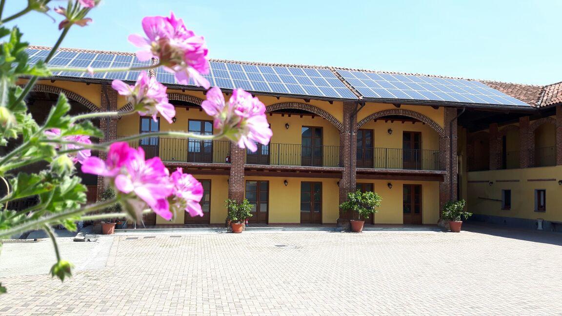 Agriturismo Cascina Del Peso 莱尼 外观 照片